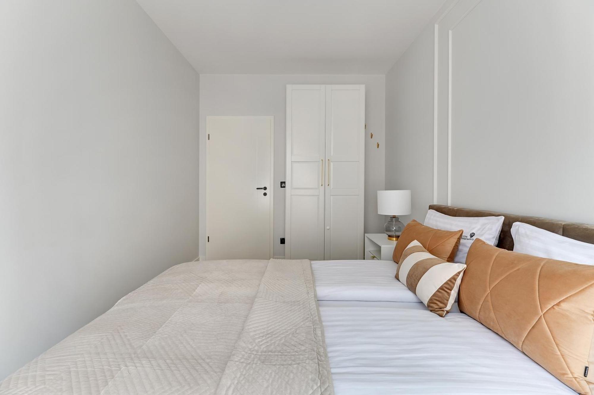 Scala City Center Magic Apartments With Parking By Lion Apartments Gdansk Ngoại thất bức ảnh
